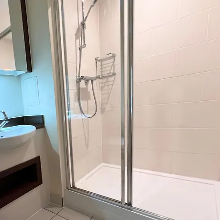 Canada Water Se16 7Aq 2Bed 2Bathroom Ap London Exterior photo