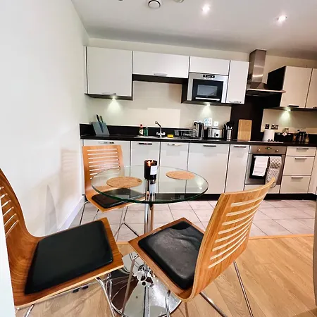 Canada Water Se16 7Aq 2Bed 2Bathroom Ap London Exterior photo